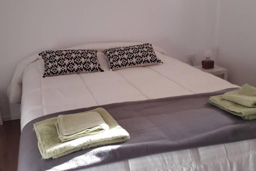 Aparts Centro 2 Ambientes 1 Habitacion San Carlos de Bariloche Ngoại thất bức ảnh